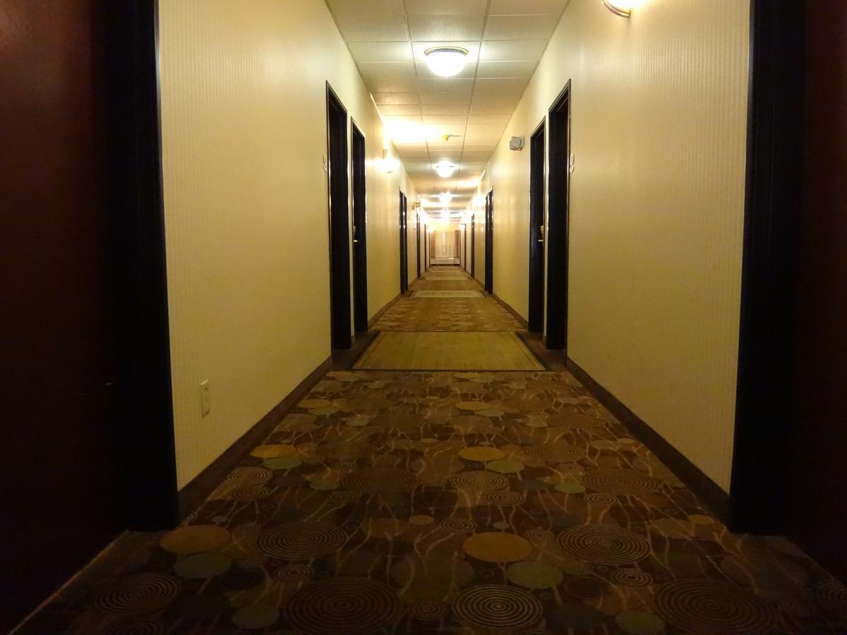 Windsor Inn&Suites Dodge City Exterior foto