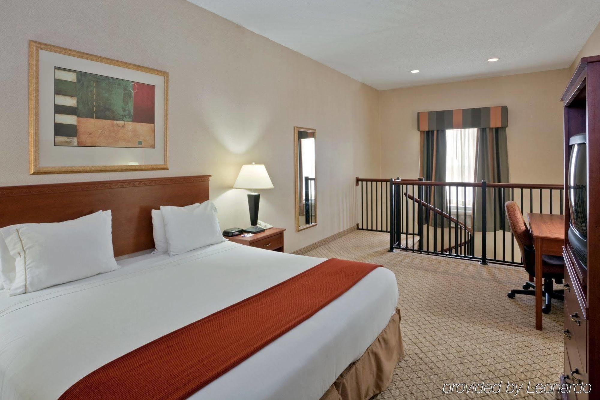 Windsor Inn&Suites Dodge City Exterior foto